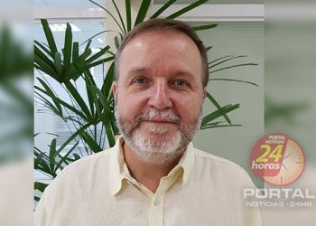 Artigo • Sou visto, logo existo