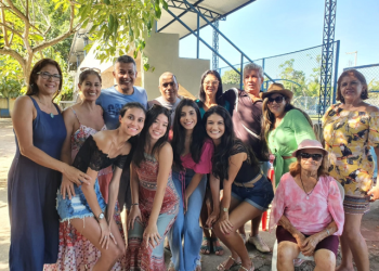 Deputado Cel. Quintino é abraçado na Fazenda Velha e mostra prestígio com a comunidade e amigos políticos