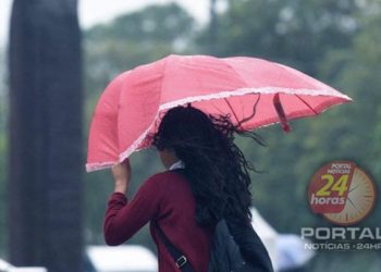 Frente fria avança pelo litoral e traz chuva moderada para o ES