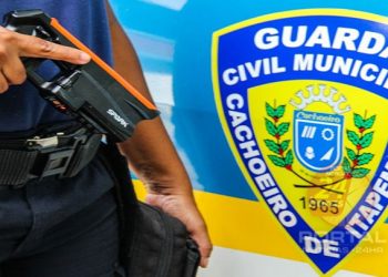 Guarda Civil apreende arma e drogas em Cachoeiro-ES