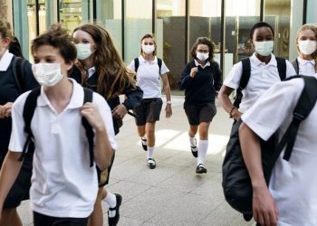 Máscara nas escolas