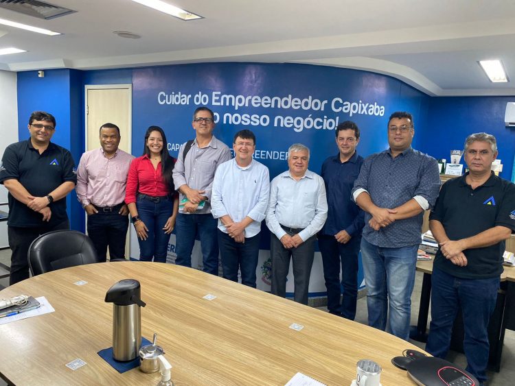 Desenvolvimento de Itapemirim é tratado em reunião com Sectides e Aderes