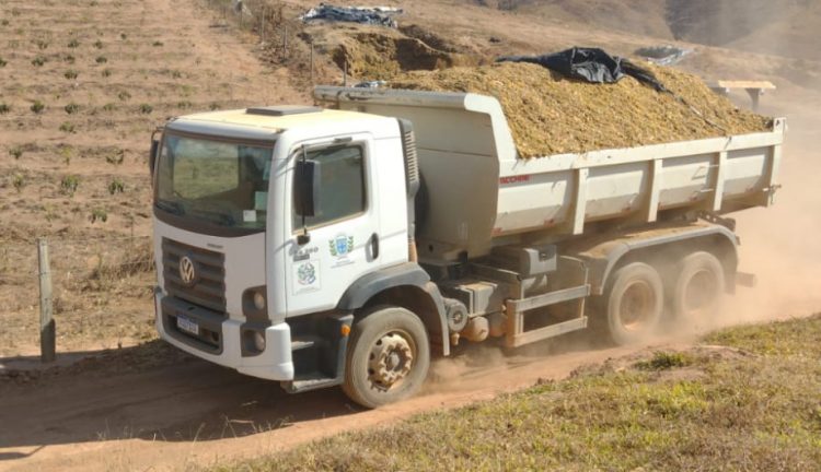Secretaria de Agricultura de Cachoeiro apoia produtores no enfrentamento da seca