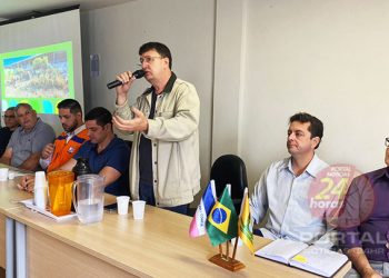 [Itapemirim] Prefeito se reúne com produtores rurais e anuncia decreto com situação de emergência e ações para minimizar os prejuízos com a estiagem