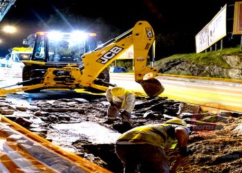 Frentes de obras da BRK avançam em três regiões em Cachoeiro-ES
