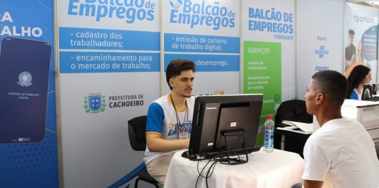 Balcão de Empregos vai ao distrito de Itaoca no sábado (19)