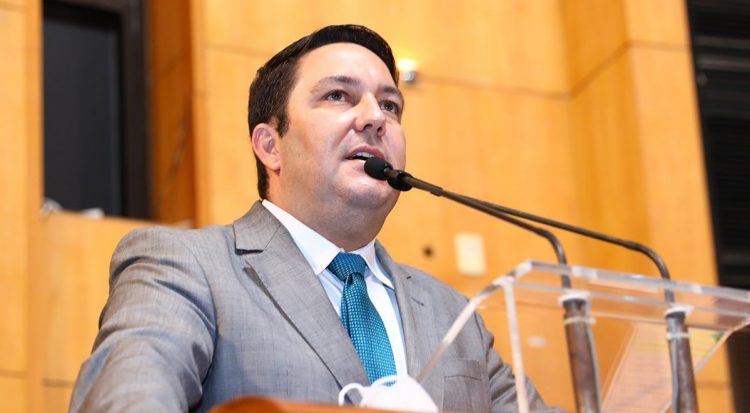 Ales aprova urgência a projeto que amplia valor de isenção do IPVA para pessoa com deficiência