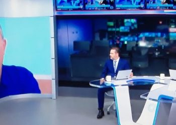 Paulo Hartung elogia Lula em rede nacional, mas critica proposta de furar o teto fiscal