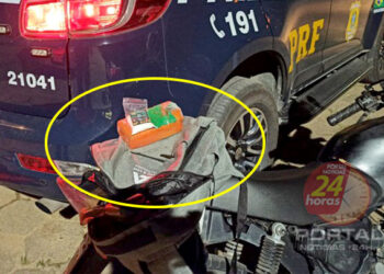 [BR 262] PRF prende motociclista com droga após ser flagrado em zig-zag e ultrapassagens proibidas no ES