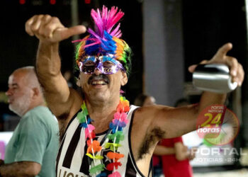 [ÚLTIMO DIA] Grupo Pele Morena e Matinê no Carnaval de Cachoeiro-ES; veja programação