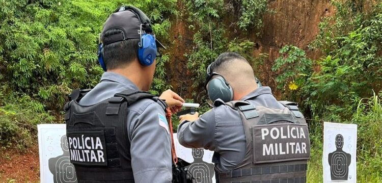 9° BPM realiza instrução de tiro aos militares em Cachoeiro
