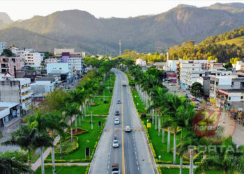 Amado Batista e Zé Vaqueiro se apresentarão na comemoração dos 35 anos de Venda Nova-ES