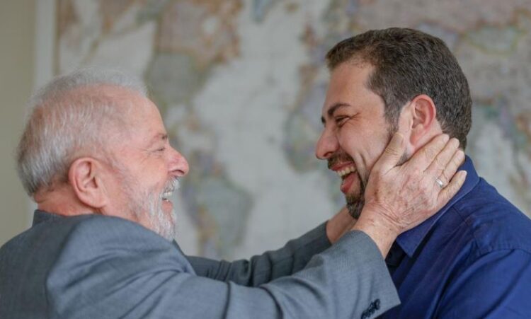 PT vai anunciar apoio a Boulos como candidato à Prefeitura de São Paulo neste sábado (5)