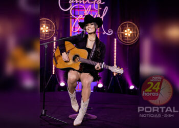 Camila Gabriel lança DVD gravado em Goiânia