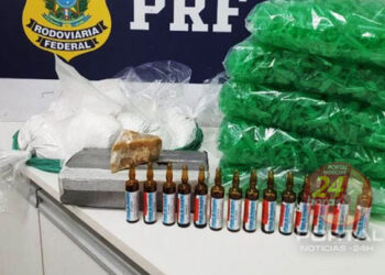 Mulher é presa levando crack, cocaína e fentanil para o namorado em Marataízes-ES