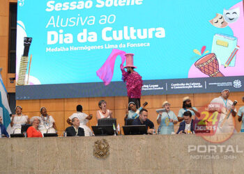 [ALES] Noite da cultura tem música e homenagens