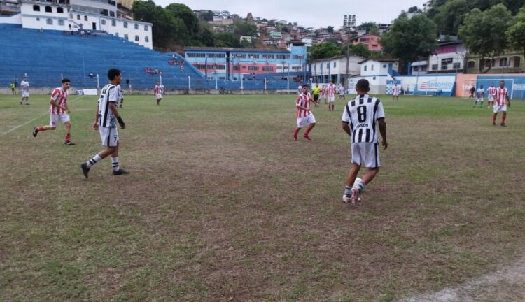 Definidos os primeiros finalistas do Campeonato de Futebol de Cachoeiro