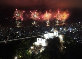 Vila Velha se prepara para Réveillon com lotação máxima nos hotéis