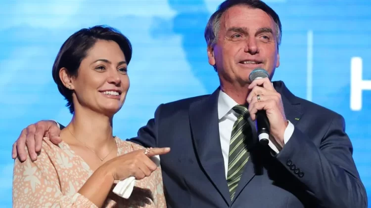 Casal Bolsonaro vem ao ES e participa de evento na Ales. Michelle reúne o PL Mulher no sábado (11)