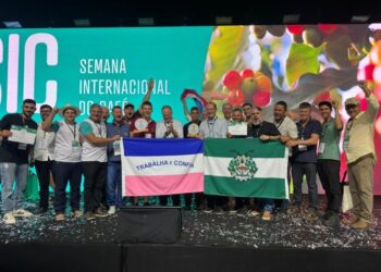 Cafés capixabas vencem as duas categorias do prêmio Coffee of the Year 2023