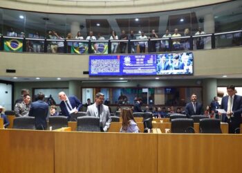 Deputados aprovam aumento do ICMS no Espírito Santo. Imposto vai a 19,5%