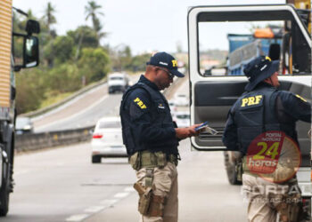 [Anfetamina] PRF flagra dois motoristas portando comprimidos de “rebites”