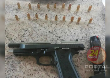 PRF apreende pistola na BR-101