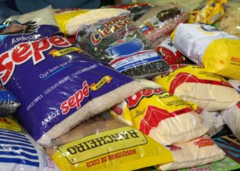 [Cachoeiro] Gincana solidária da Secretaria de Esporte arrecada 660 kg de alimentos