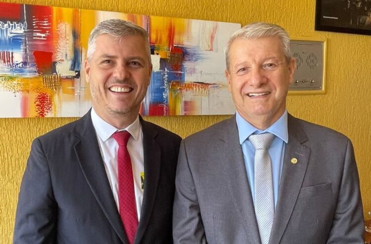 Emenda do deputado Paulo Foletto ajuda a melhorar ruas em Jerônimo Monteiro