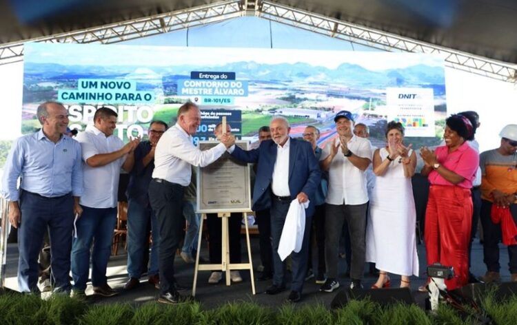 Presidente Lula é recebido por Casagrande na inauguração do Contorno do Mestre Álvaro, na Serra