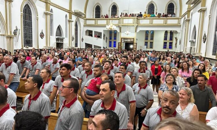 [Muniz Freire] Peregrinação de Leigos Cristãos masculinos reúne mais de 180 fiéis