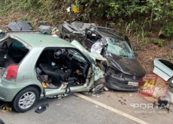 [Tragédia na BR 262] Colisão frontal entre dois veículos deixa dois mortos e dois feridos em Marechal Floriano