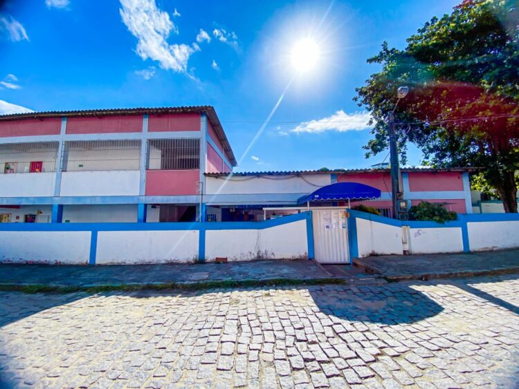 [Cachoeiro] Prefeito autoriza reforma e ampliação da Escola Albertina Macedo, no Santa Cecília