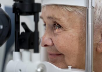 Projeto de tratamento contra catarata realizou mais 600 cirurgias em 2023 em Cachoeiro