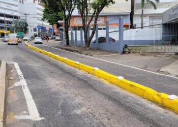 Prefeitura de Cachoeiro reforça sinalização na avenida Francisco Lacerda de Aguiar