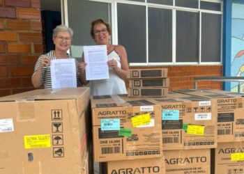 [Cachoeiro] Prefeitura entrega computadores e aparelhos de ar-condicionado à Apae