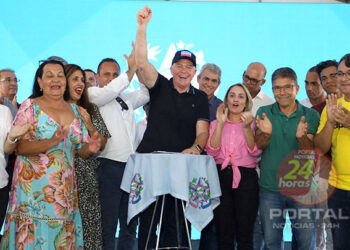 Governador inaugura Creas e autoriza obras de infraestrutura em Montanha