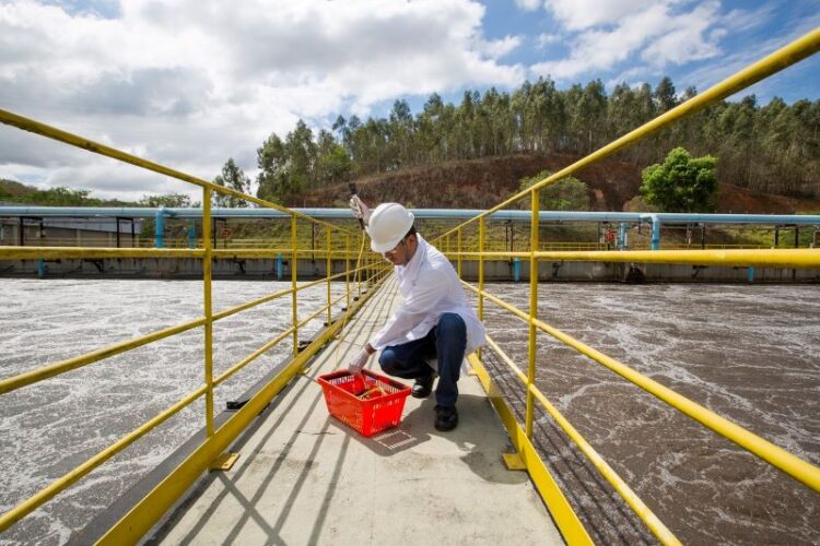 Menos 18 milhões de litros de esgoto no rio e nos córregos de Cachoeiro em 2023