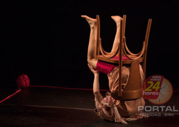 [Las Líneas] Companhia argentina promove oficinas de dança gratuitas em Cachoeiro