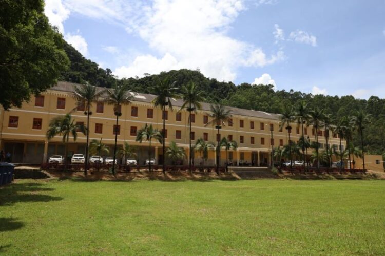 Vargem Alta e Castelo recebem novos Centros Estaduais de Educação Técnica