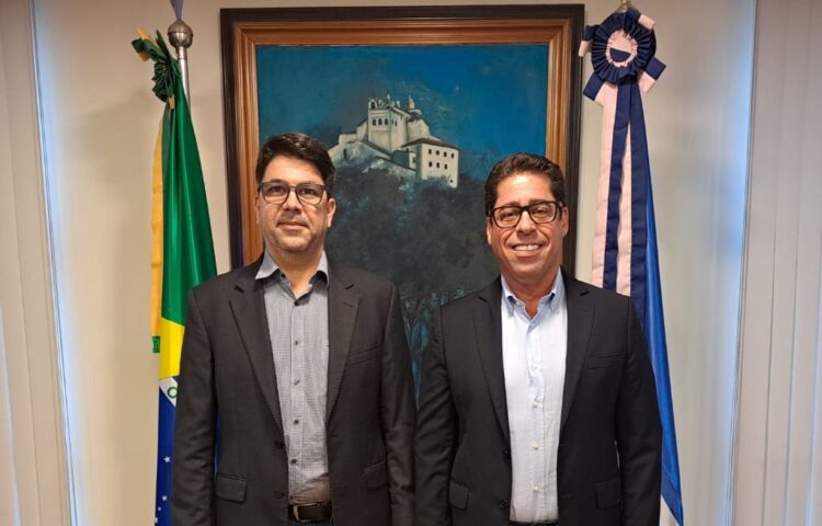 Davi Diniz é inscrito para vaga no Tribunal de Contas com assinatura de 25 deputados