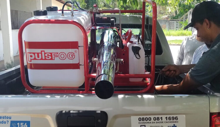 [Cachoeiro] Prefeitura combate mosquito da Dengue com uso de termonebulizadores