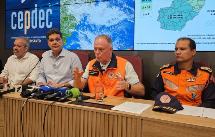 Governo do Estado atua em diversas frentes de trabalho em resposta às chuvas na região sul