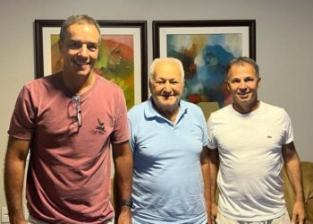 Empresários consultam Ferraço sobre eleição em Cachoeiro