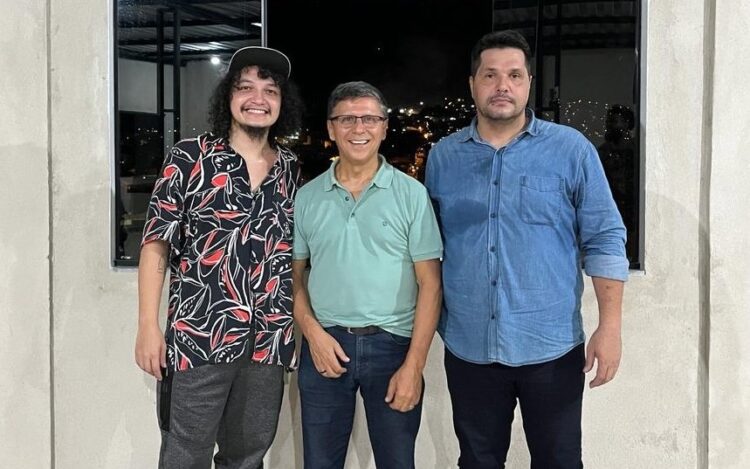 [Eleições 2024] Federações unem forças pela pré-candidatura de Carlos Casteglione (PT) em Cachoeiro