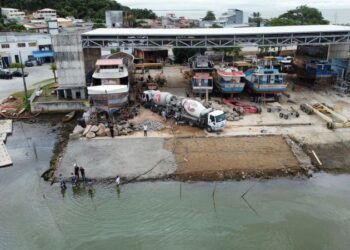 [Itapemirim] Obra de ampliação da rampa do Estaleiro de Itaipava entra na fase final