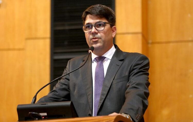 Posse do novo conselheiro no TCE-ES será nesta terça (12), às 17h00