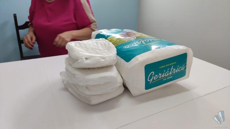[Cachoeiro] Semus orienta sobre retirada de fraldas geriátricas e medicamentos gratuitos