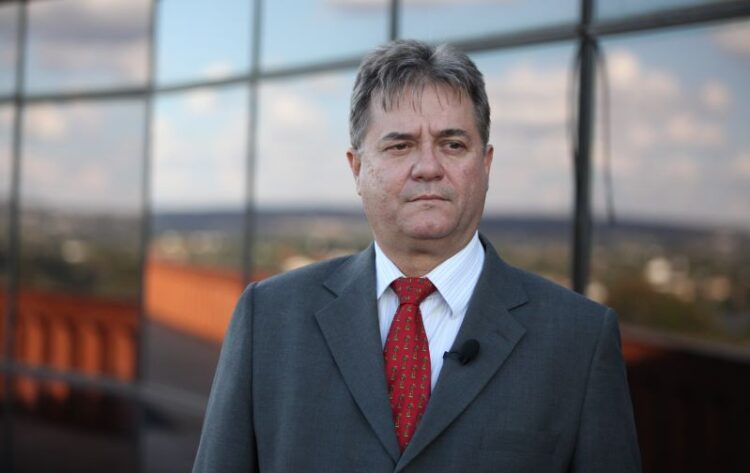 Luiz Paulo lança pré-candidatura a prefeito de Vitória pelo PSDB