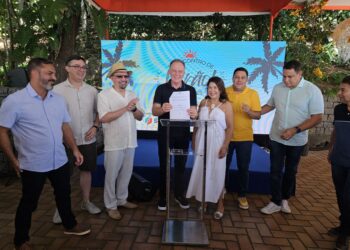 Governo e Senac firmam acordo para utilização do Radium Hotel em Guarapari